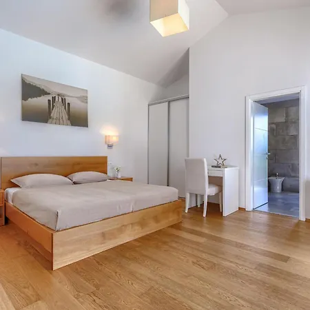 Villa Luna Rossa By Interhome *