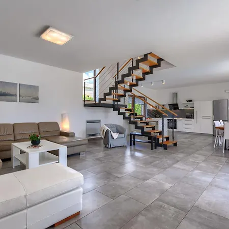 Luna Rossa By Interhome Villa