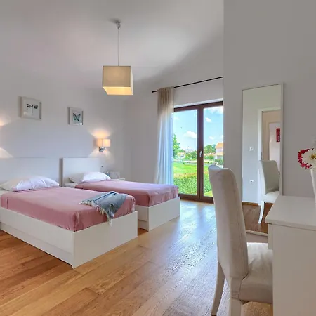 Luna Rossa By Interhome *